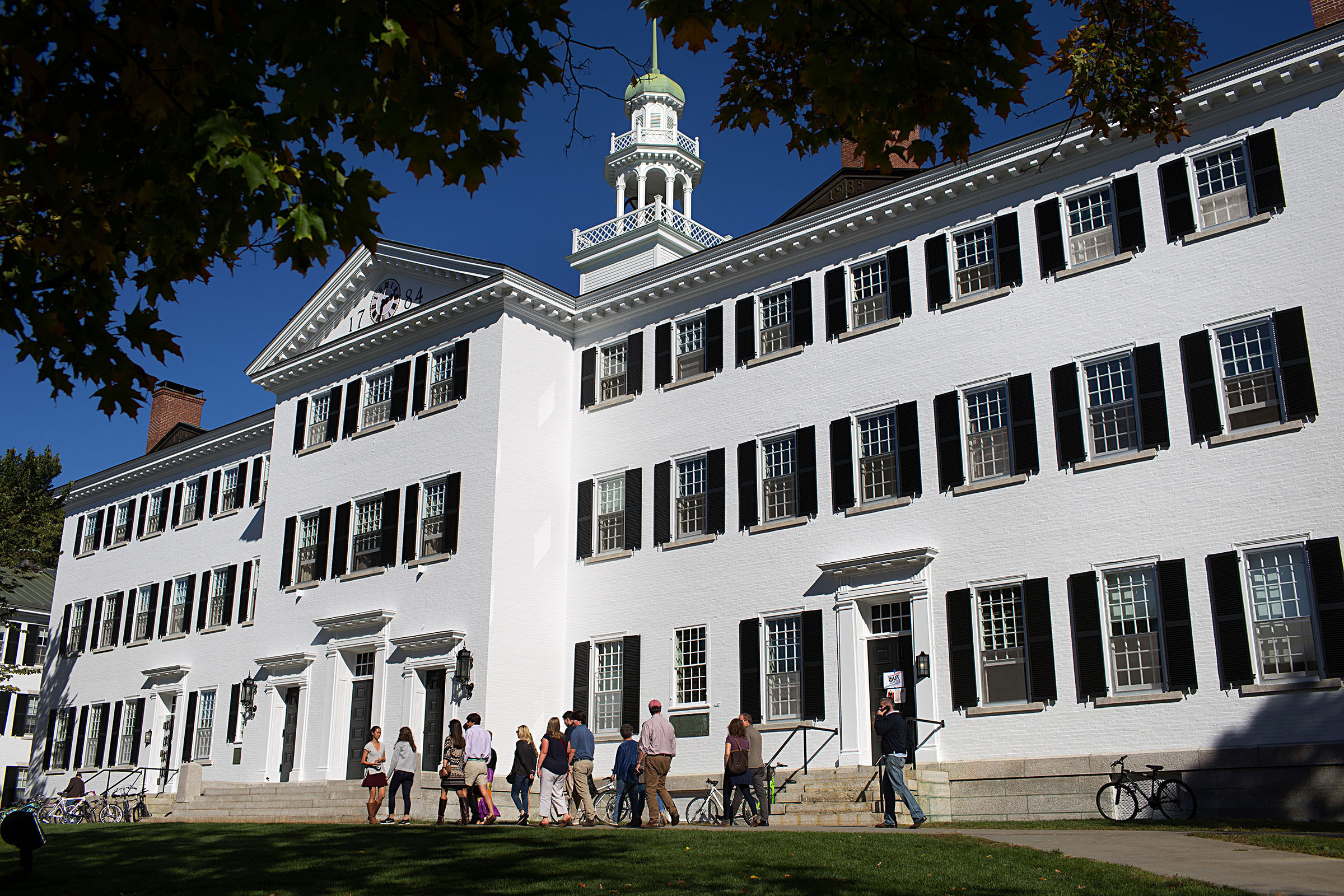 Family of alums gives $25M for civil discourse at Dartmouth
